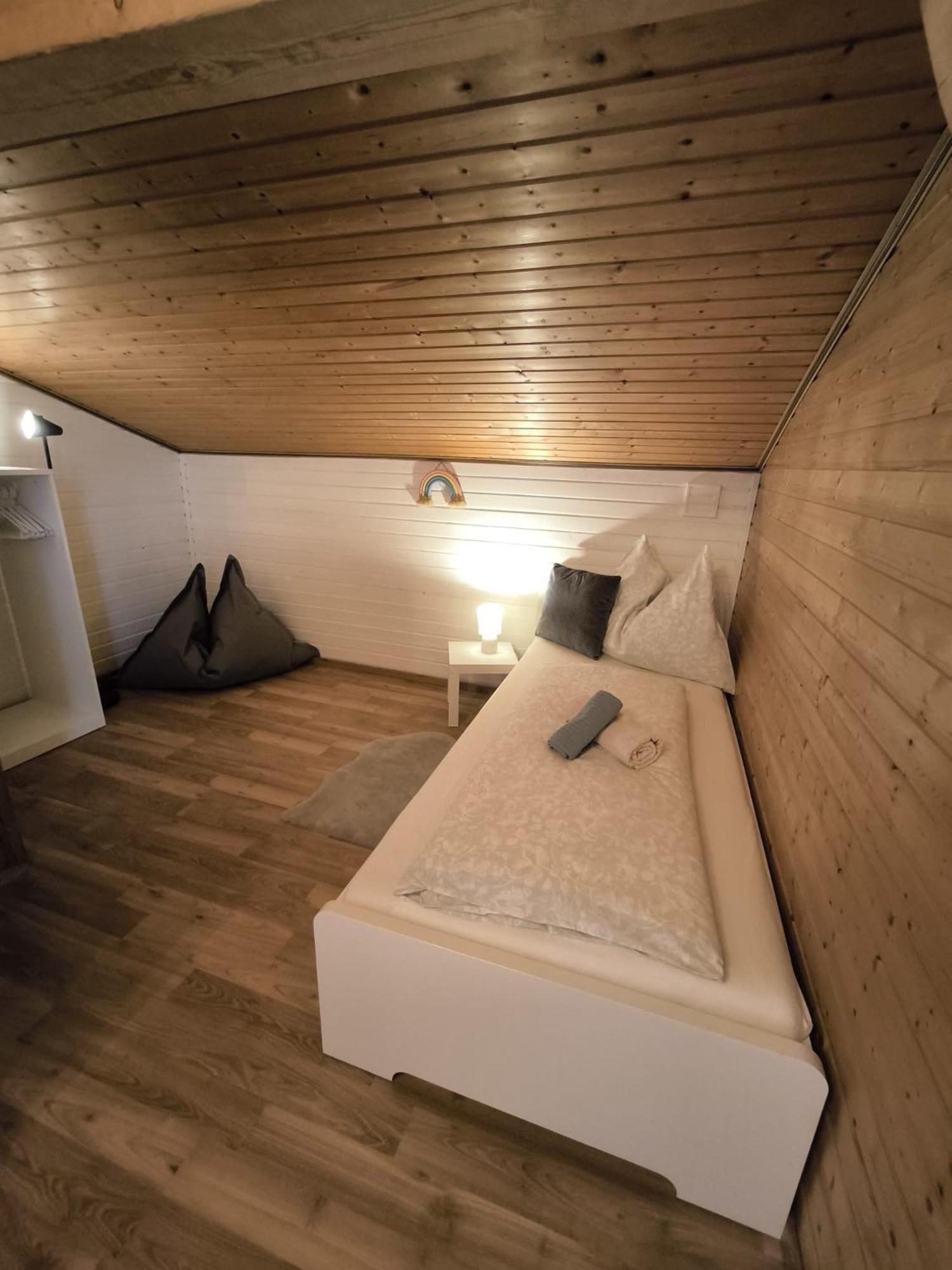 Riverside Appartements Lieserbrucke Екстер'єр фото